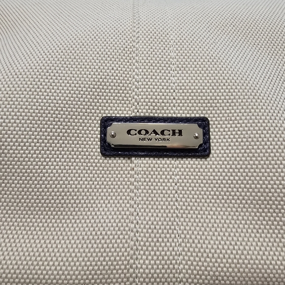 Coach Avy Canvas Hobo Natural and Indigo NEW with tags - Picture 3 of 8